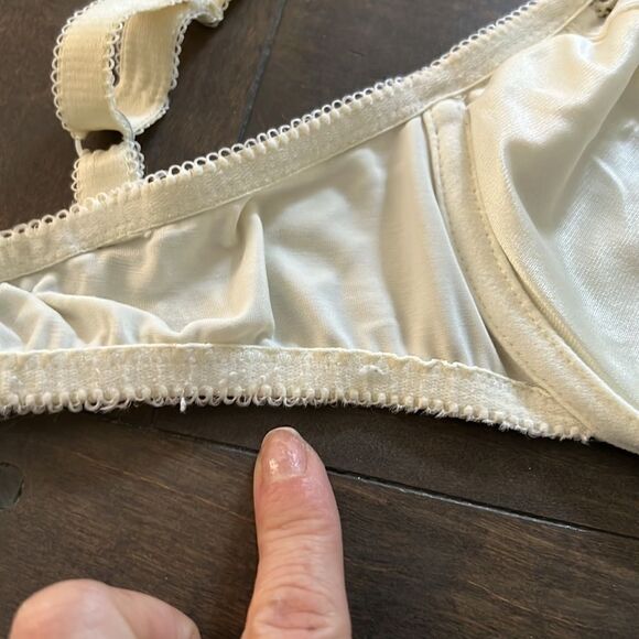 Wacoal wired unlined lace bra Sz-32D - Picture 5 of 8